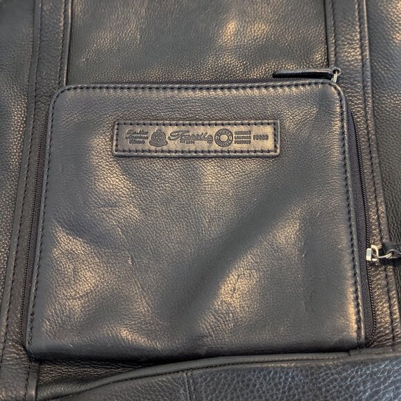 FOSSIL Leather Shoulder bag comes with original Key with Attach Outside Wallet - Picture 5 of 12